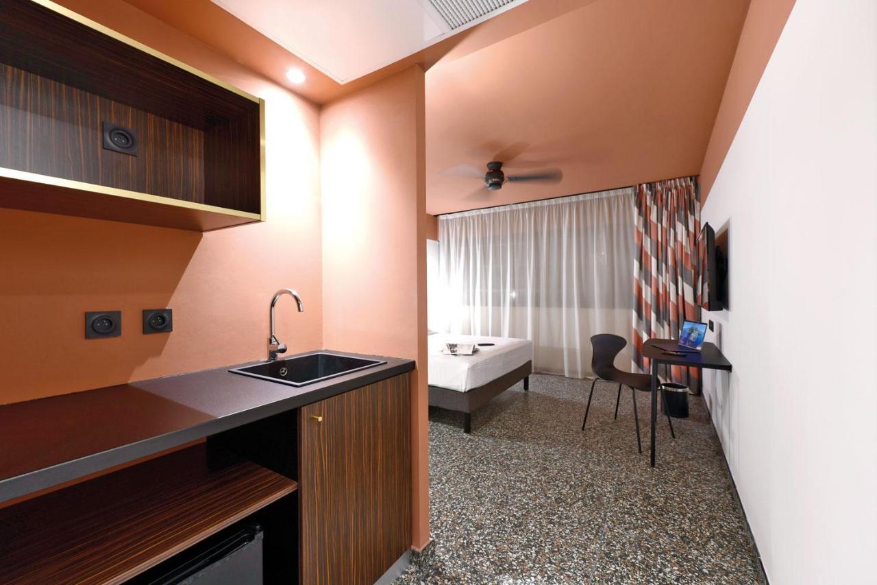Hotel Dina Morgabine Saint Denis Zewnętrze zdjęcie
