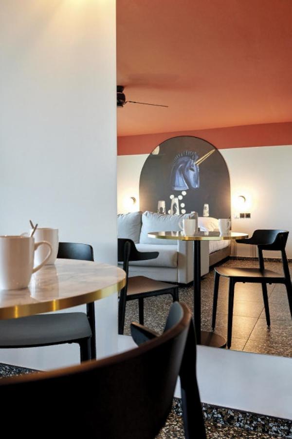 Hotel Dina Morgabine Saint Denis Zewnętrze zdjęcie