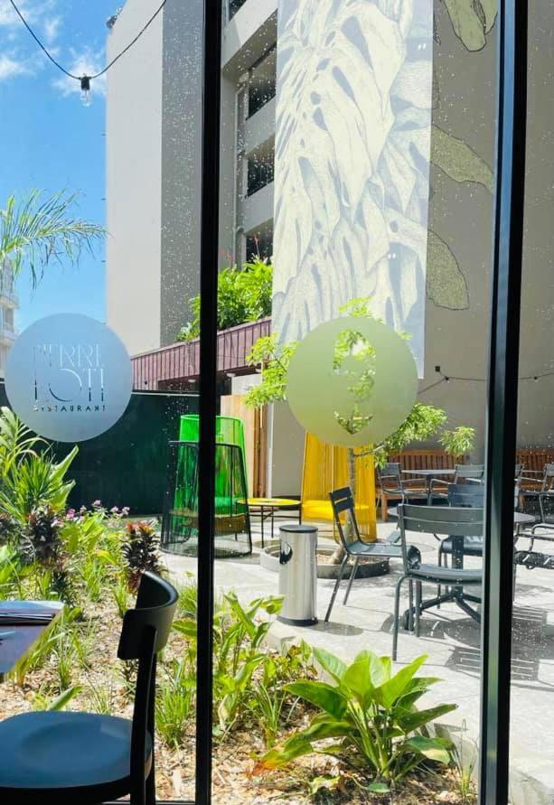 Hotel Dina Morgabine Saint Denis Zewnętrze zdjęcie